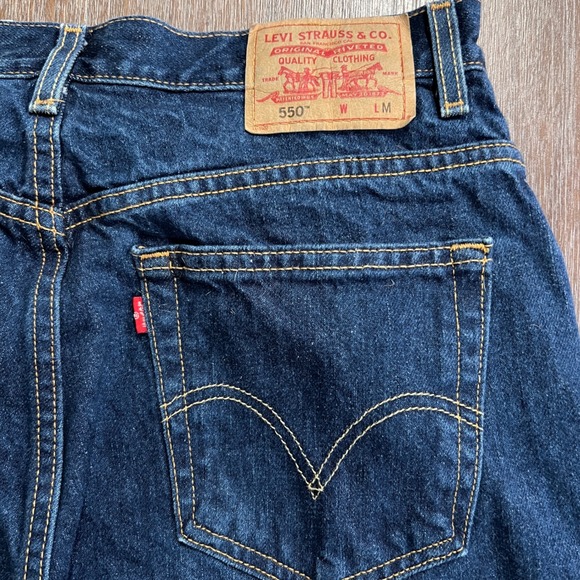 2003 VTG Levi's 550 Jeans Womens Size 16 Relaxed Fit Tapered Leg Dark Wash Denim - Picture 3 of 8